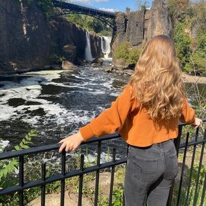 Meet your Posher, Katie